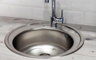 Как да изберете удобна кухненска мивка с кръгло корито? Как да изберете удобна кухненска мивка с кръгло корито?