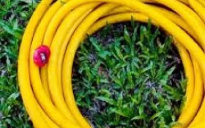 Как да изберем най-подходящия градински маркуч