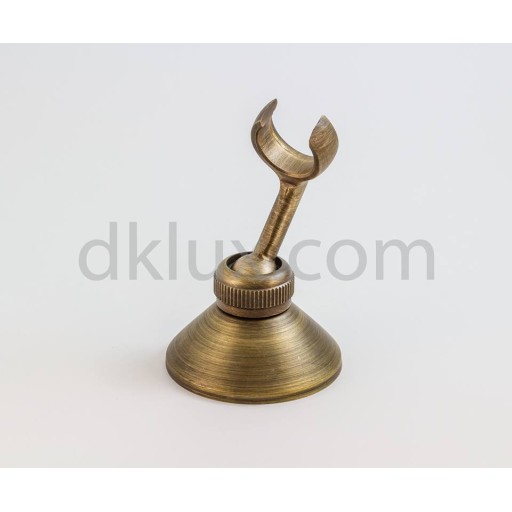В Серия RETRO BRONZE ще намерите Душ закачалка за стена Retro Bronze модел Стойка за душ месинг, цвят Бронз Душ закачалка за стена Retro Bronze (Стойка за душ месинг, цвят Бронз) на цени от 37.99 лв. само в dklux.com