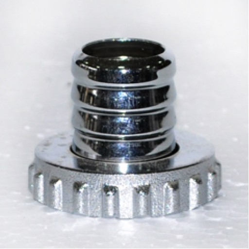 Щуцер за канелка с гайка за свързване с маркуч (Накрайник и гайка за градински маркуч) на цени от 1.99 лв. само в dklux.com