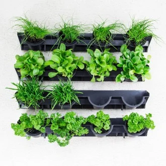 Модулен комплект 16 саксии за стена с капково напояване