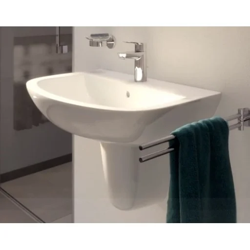 В Умивалници ще намерите Умивалник за стенен монтаж GROHE Bau Ceramic 65см модел Мивка за баня GROHE Bau Ceramic 65см стенен монтаж Умивалник за стенен монтаж GROHE Bau Ceramic 65см (Мивка за баня GROHE Bau Ceramic 65см стенен монтаж) на цени от 102.99 лв. само в dklux.com