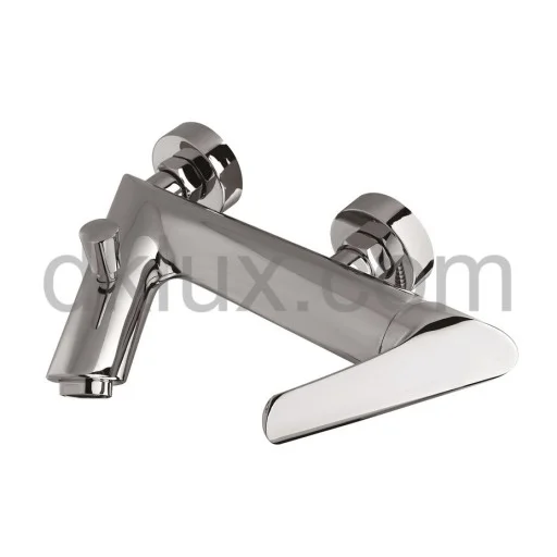 Дизайнерски смесител за баня OMEGA LUX (Душ батерия OMEGA LUX, хром) на цени от 179.99 лв. само в dklux.com